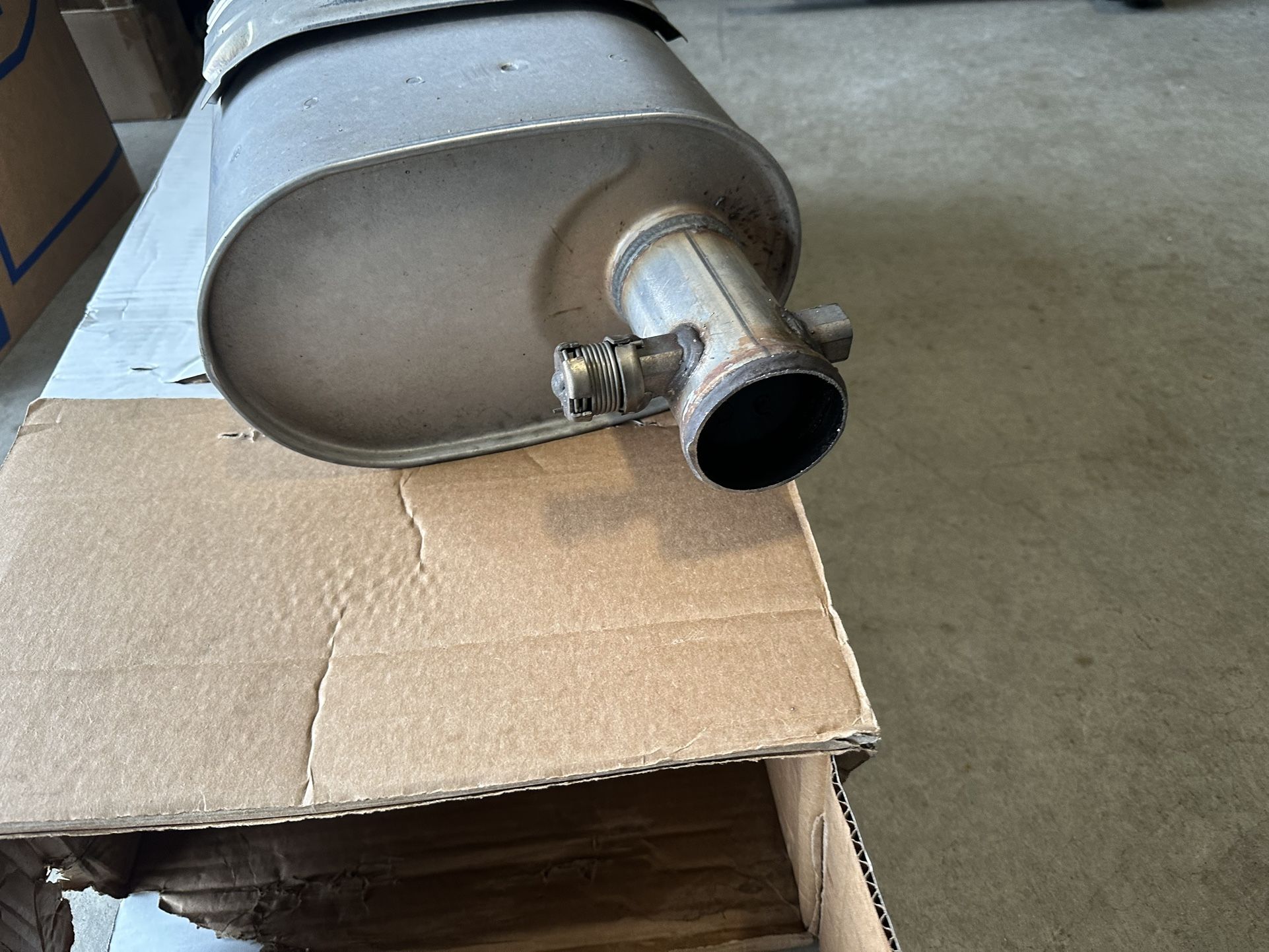 Gmc Sierra 1500 5.3l Stock Muffler