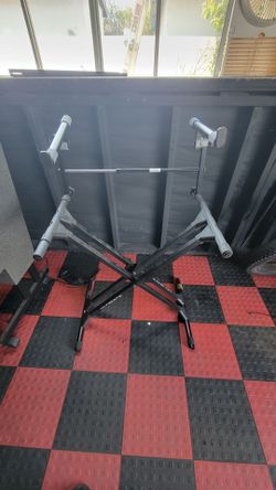 Keyboard stand 2 tier