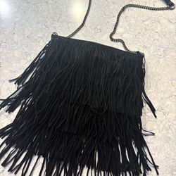 ✨ VINTAGE BLACK LEATHER FRINGE CROSSBODY TASSLE ✨