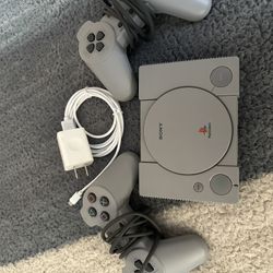 PlayStation Classic - Mini Console
