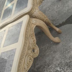 2 end Tables For The Living Room 