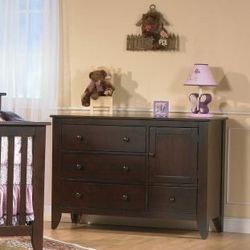 Pali Salerno Combo Dresser and Changing Table