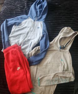 XS nike lot