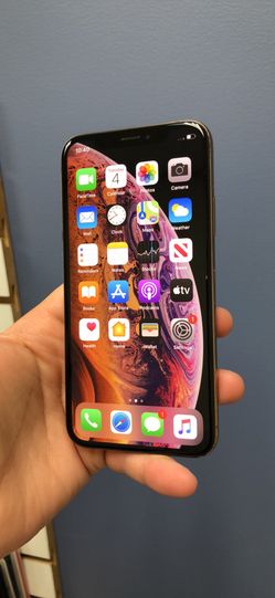 iPhone XS 256GB Factory Unlocked