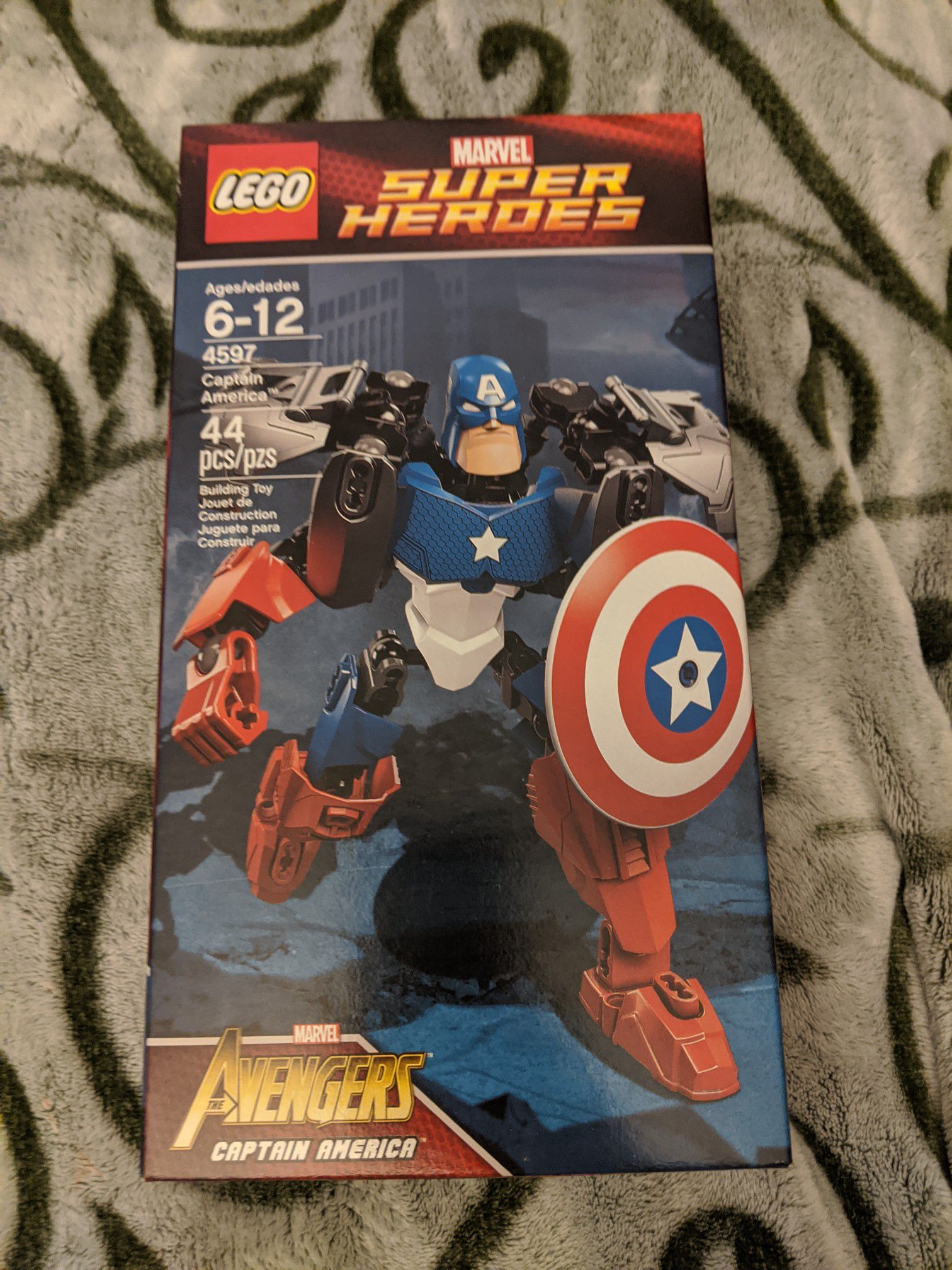 New Lego Marvel Super Heroes Avengers Captain America Set 4597