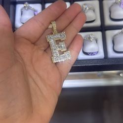 Golden Initial Letter E With Diamonds