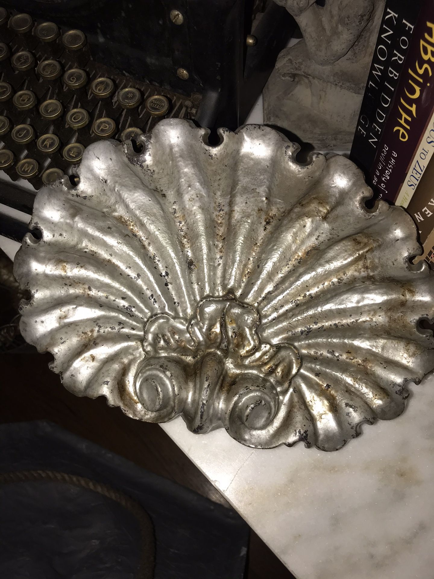 Art Deco Cast Shell Dish