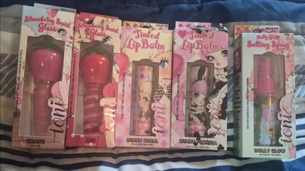 Dolly's Adventure gloss