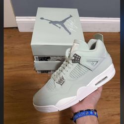 Jordan 4 Seafoam