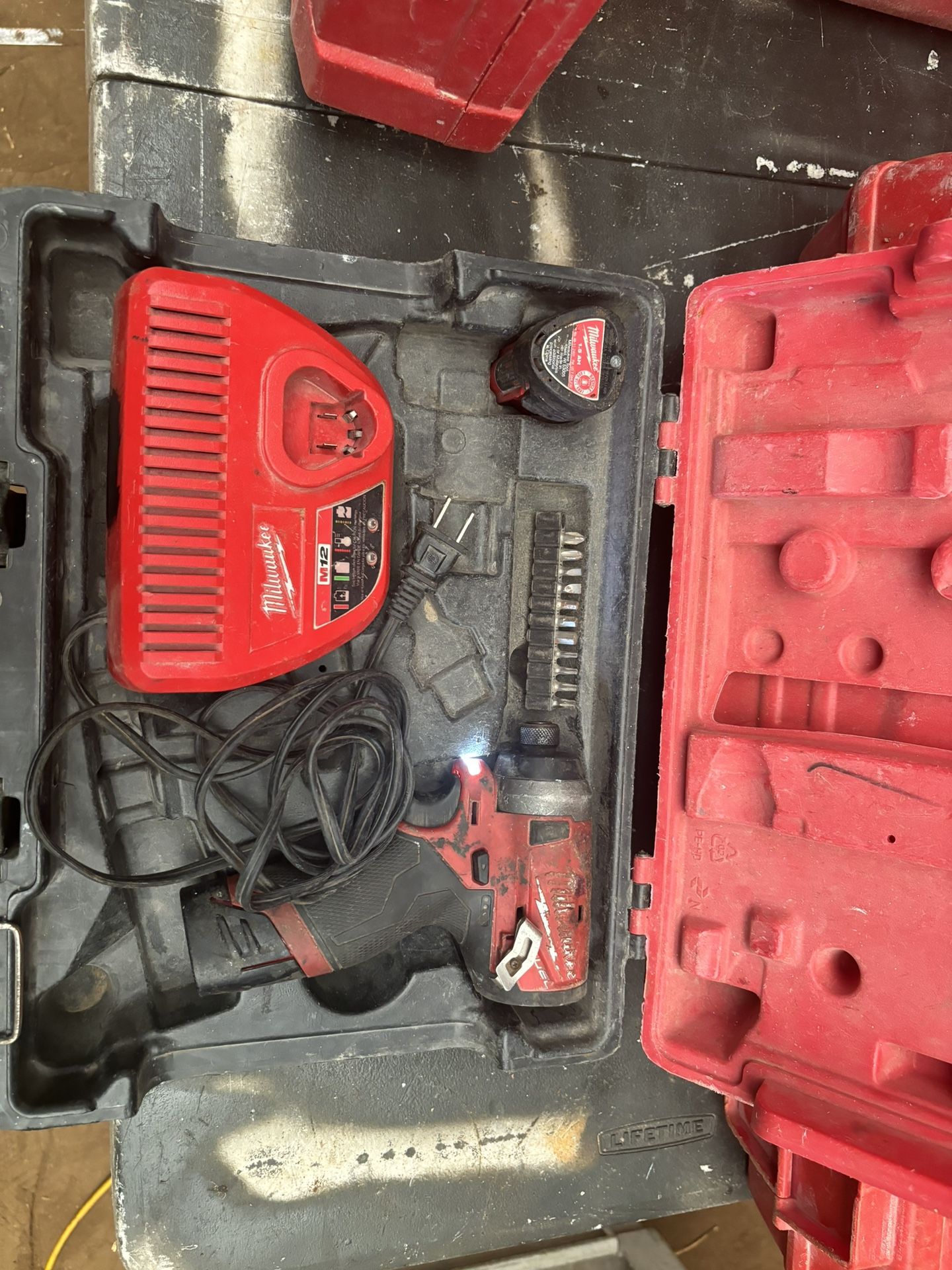 Milwaukee M12 Drill