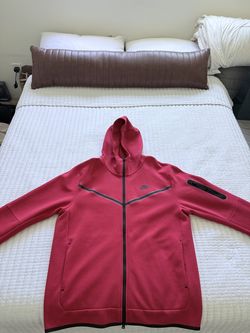 Red Nike Tech Sweater