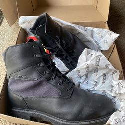 TCX WP motorcycle boots (Vintage Series)