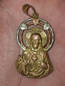 Jesus Pendant 14k