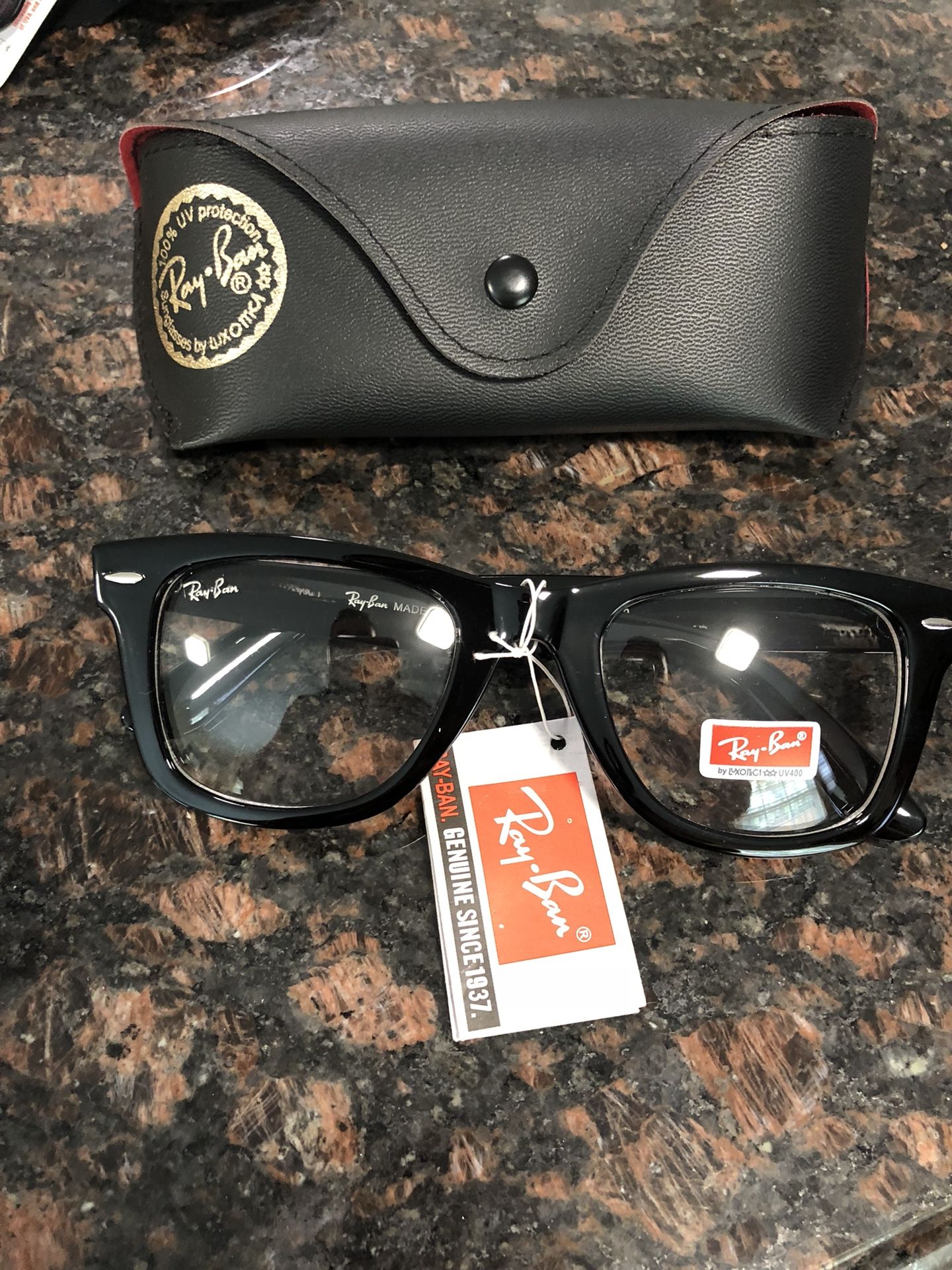 Ray Ban Wayfarer Glasses New!