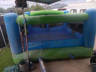 Jumping castle