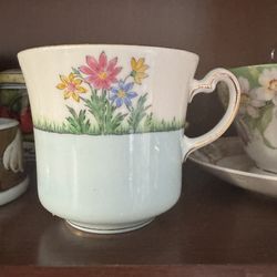 $10 each vintage cups
