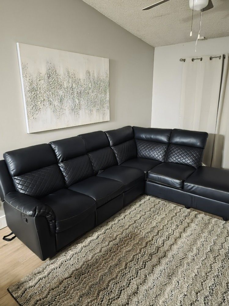 Black Sectional 