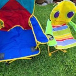 2 Kids Foldable Chairs 