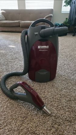 Kenmore Whispertone Vacuum with bags + parts