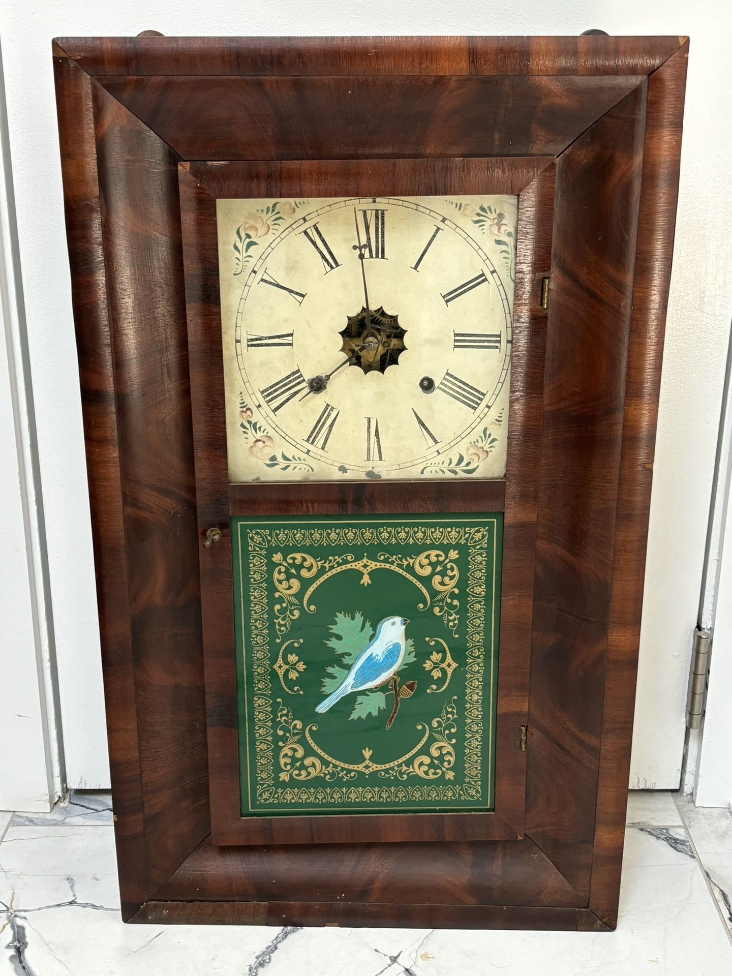 BEAUTIFUL ANTIQUE WATERBURY 8 DAY 30 HR WOOD FRAMED MANTLE CLOCK