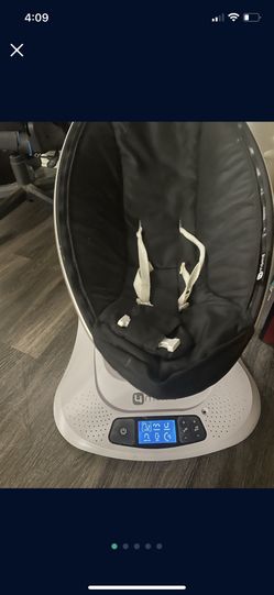 4moms mamaRoo 4 Multi-Motion Baby Swing