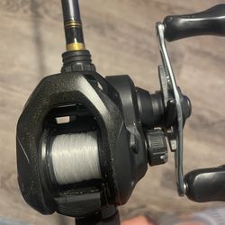BAITCASTER REEL