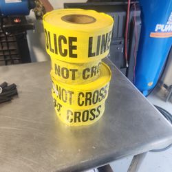 Police/Caution Tape (Do Not Cross)