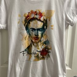 Frida Kahlo Shirt Size Medium $4.00