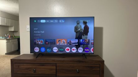 TCL 50” 4K UHD SMART TV