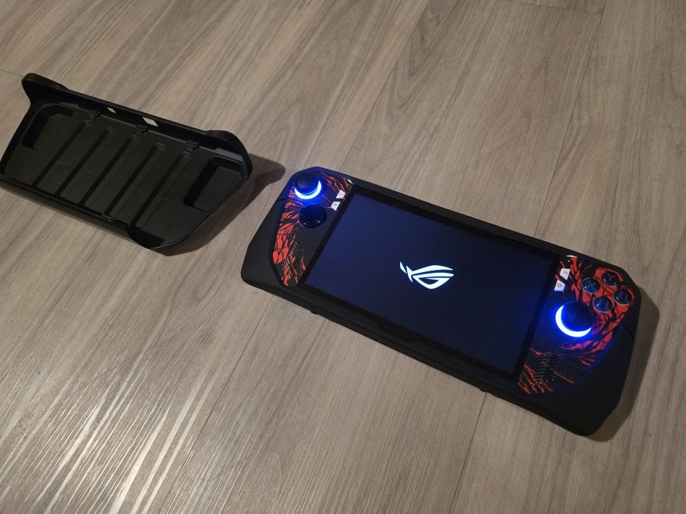 ROG Ally Z1E 512GB - With Dbrand Case
