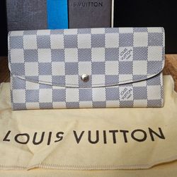 Louis Vuitton Wallet