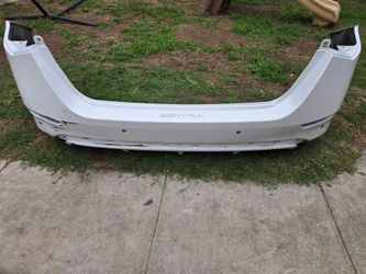 2020-2021 NISSAN SENTRA S SV REAR BUMPER COVER OEM