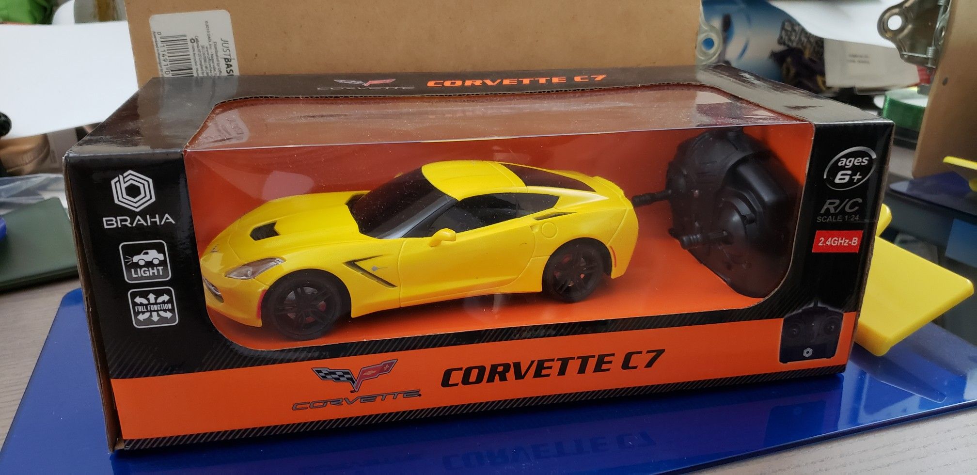 Corvette C7 yellow remote Toy car