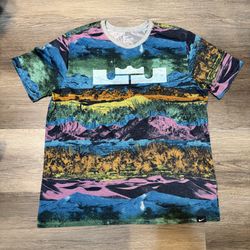 Nike LeBron James T-Shirt Size XXL