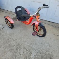 Vintage Schwinn Tricycle! ** As-is**