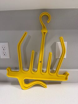 Dive Gear Hanger
