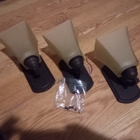 Outdoor House Lights Set Of Three