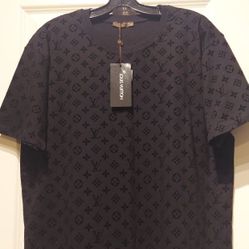 NEW LV MONOGRAM T-SHIRT 🇮🇹 ( SIZE XLARGE )