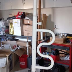 Tension Mounted Floor Pole 