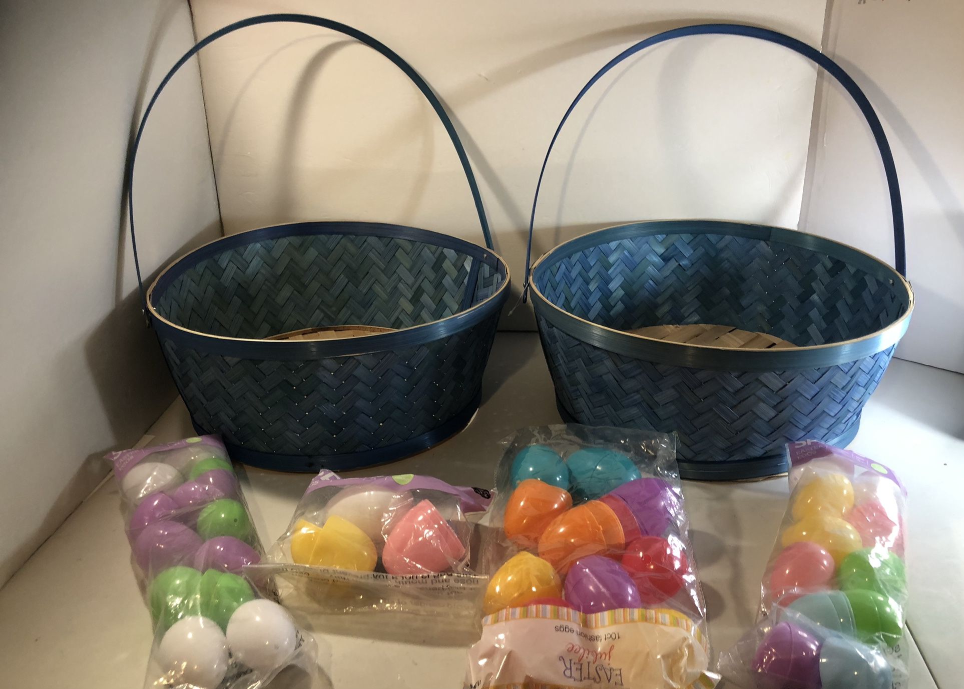 2 Baskets And Refillable Easter Eggs Packs 