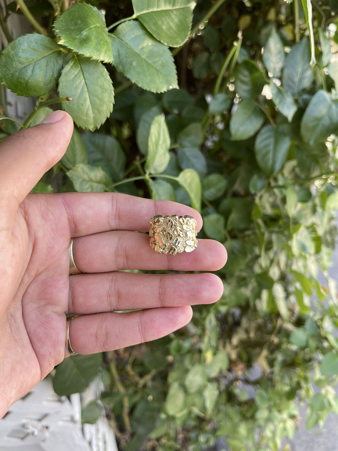 big 10k nugget ring 4.4grams