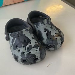 4c Camouflage Croc Sandals 