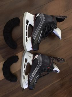 ALMOST NEW Bauer Ice Skates 5.5 (Ice Hockey)