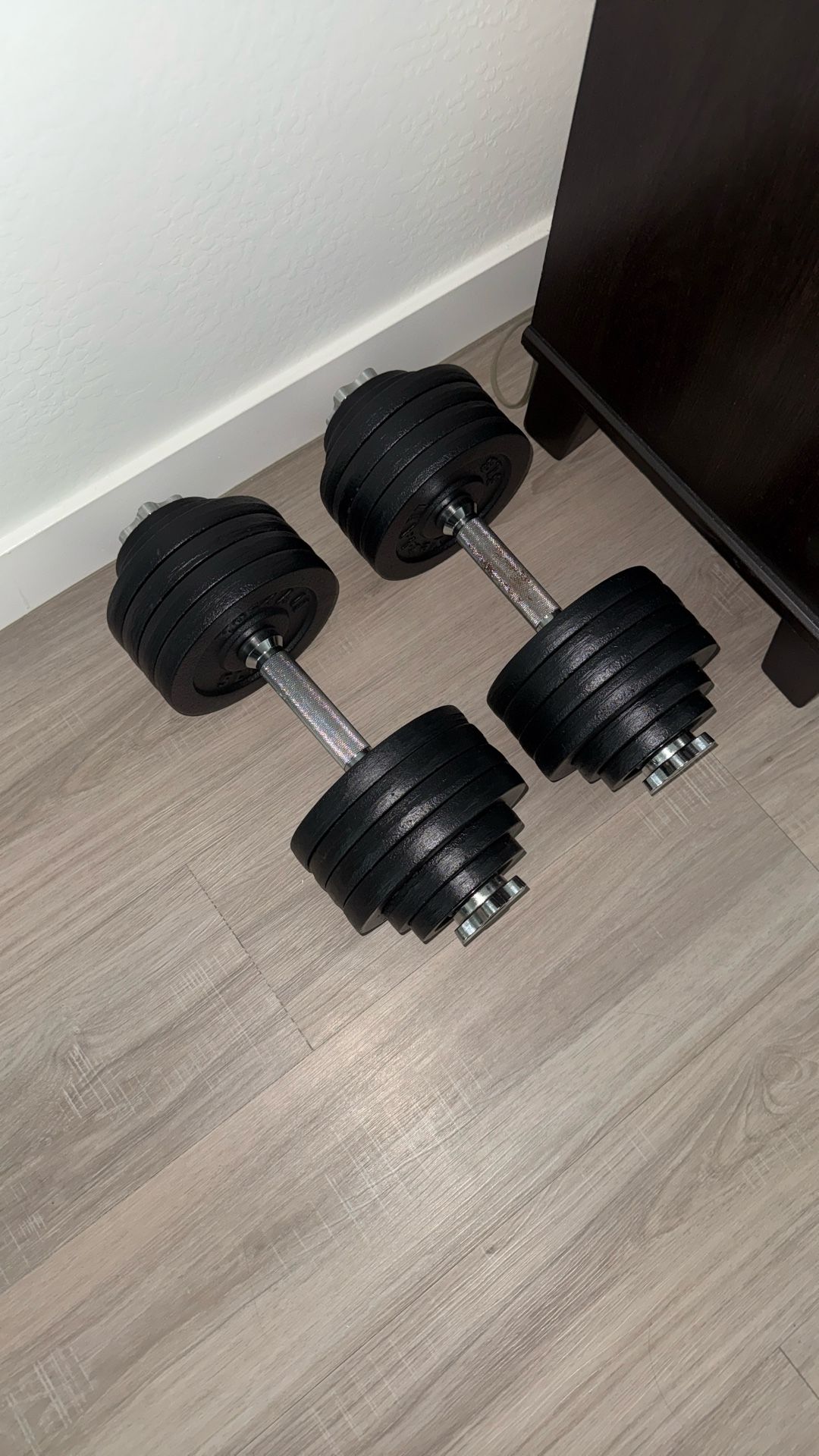 Adjustable Dumbbells