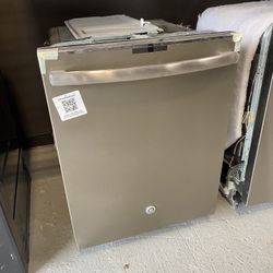 Fingerprint Resistant Slate Dishwasher 