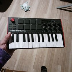 Akai Mpk Mini