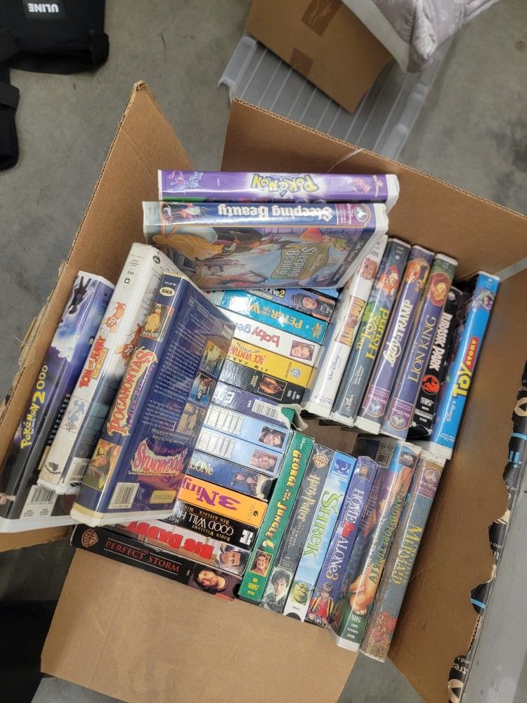 Vhs Lot Vintage 60 + Movies Shrek , Toy Story, Snow White Beauty And The Beast,101 Dalmatians,Dumbo Selling As Whole