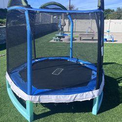 Free 7ft Trampoline