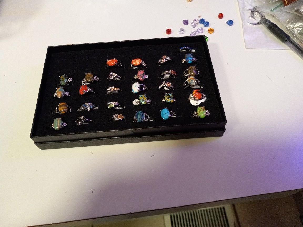 Ladies Rings 3.oo Ea Costume Or 2 For 5