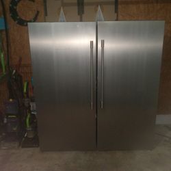 Frigidaire Twin Refrigerator Set